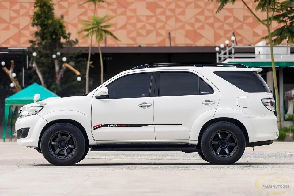 2013 Toyota Fortuner I 2