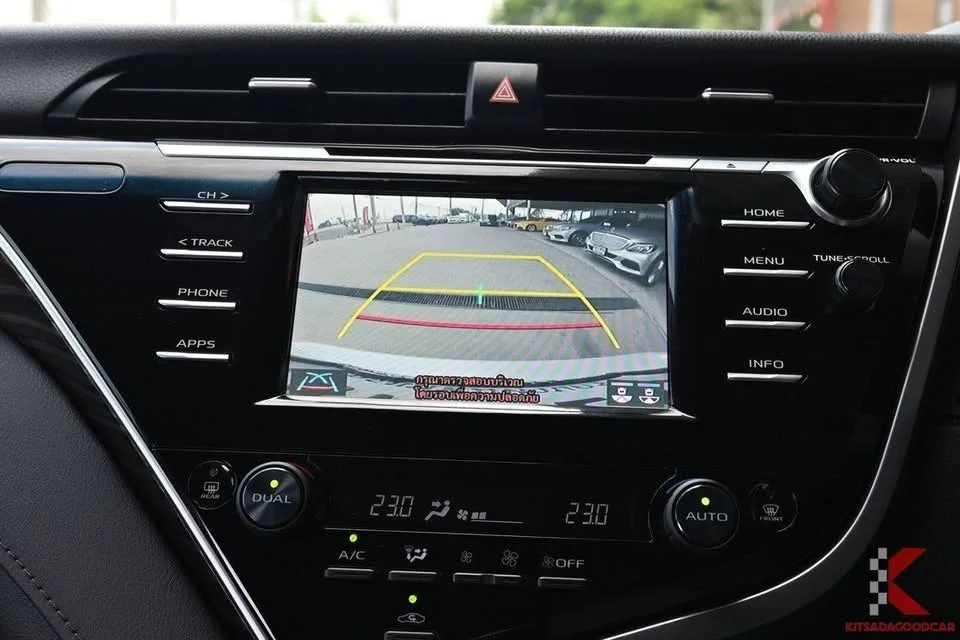 2021 Toyota Camry VIII (XV70) 3