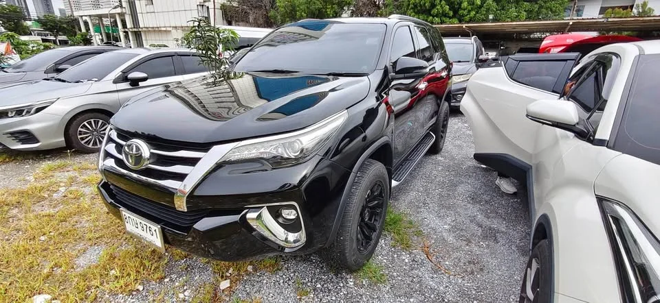 2019 Toyota Fortuner II 2