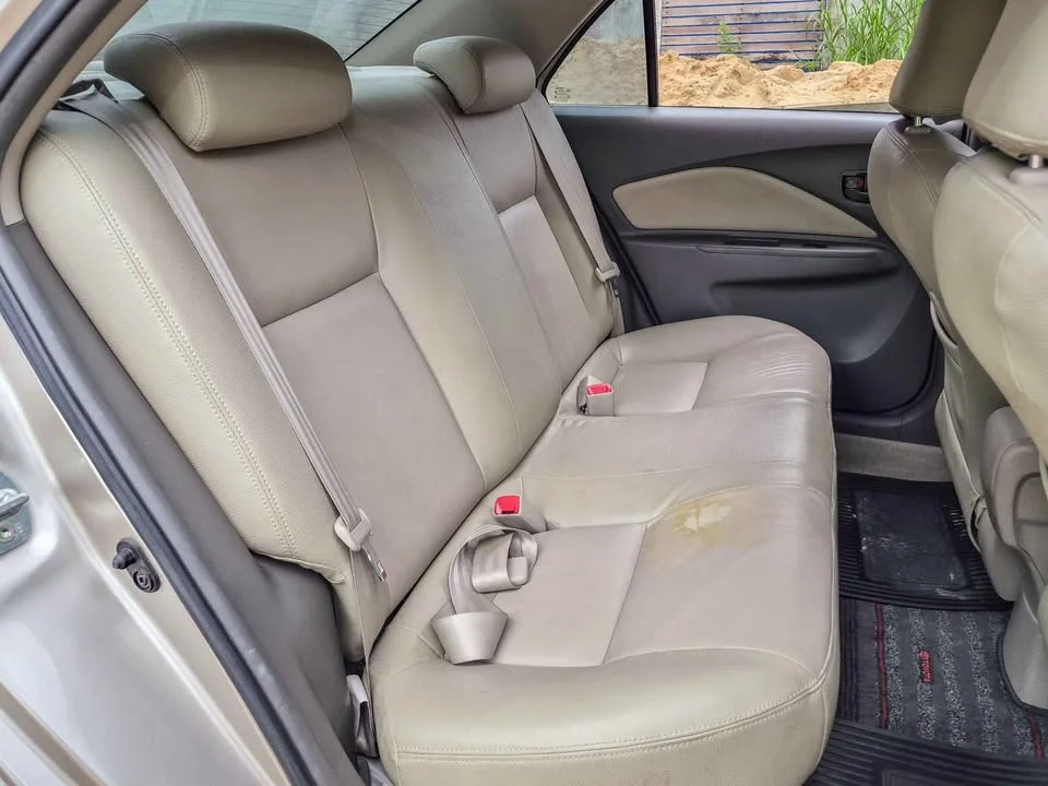 2010 Toyota Vios II 2