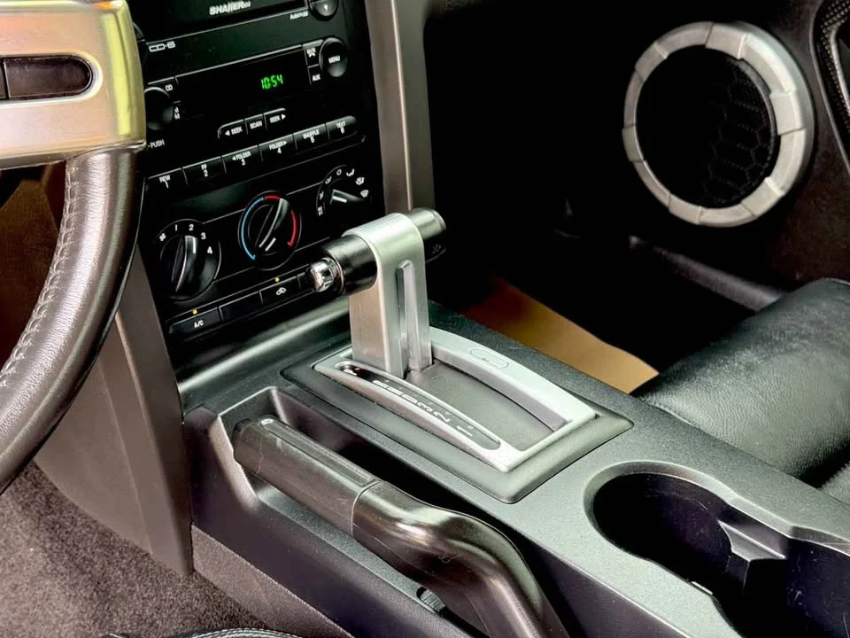 2006 Ford Mustang V 3