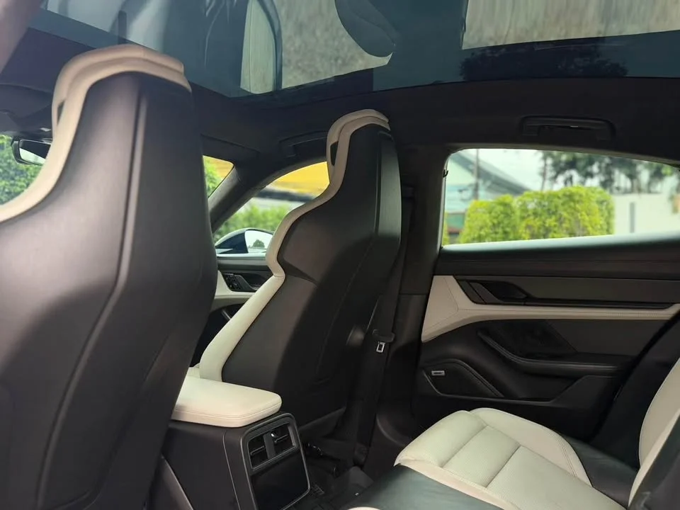2021 Porsche Taycan 9J1 2