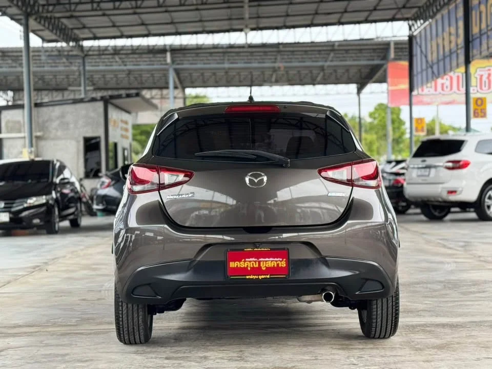 2015 Mazda 2 III 3