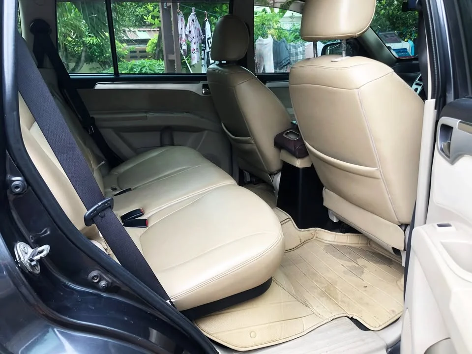 2012 Mitsubishi Pajero Sport II 2