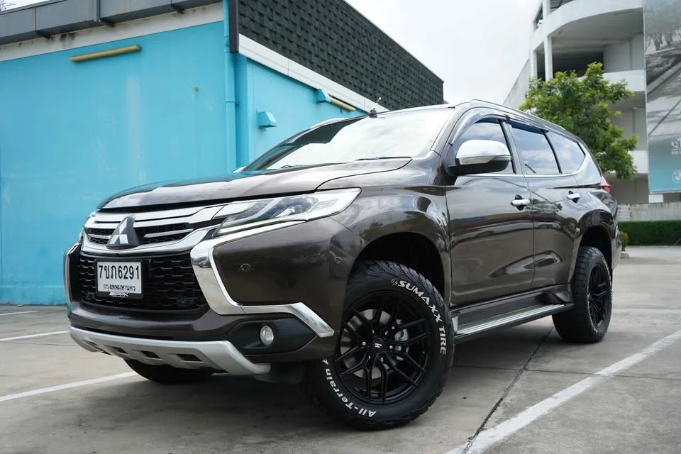 2016 Mitsubishi Pajero Sport III 3