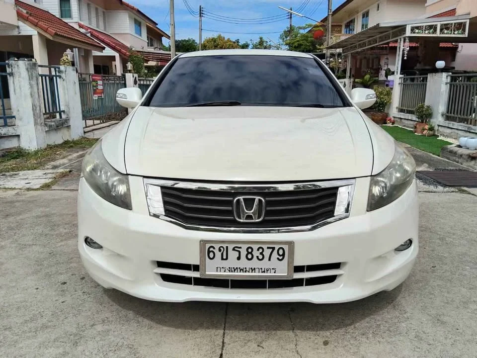 2010 Honda Accord VIII 3