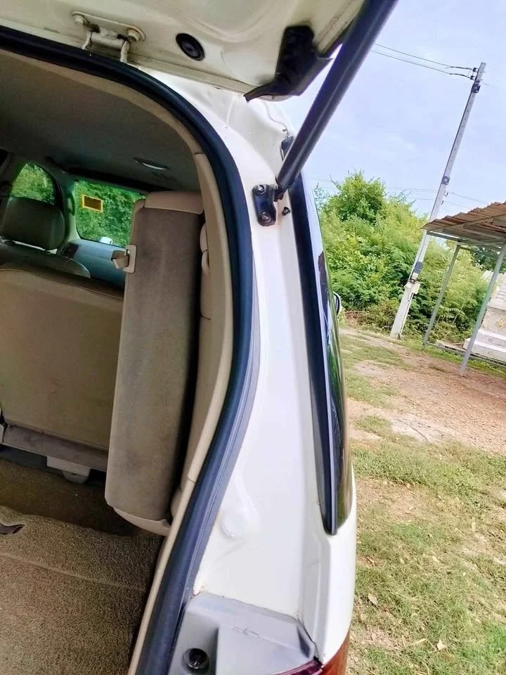 2005 Toyota Fortuner I 2