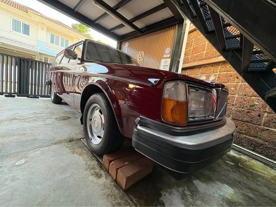 1980 Volvo 200 Series 2