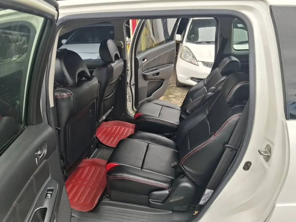 2008 Toyota Wish I 3