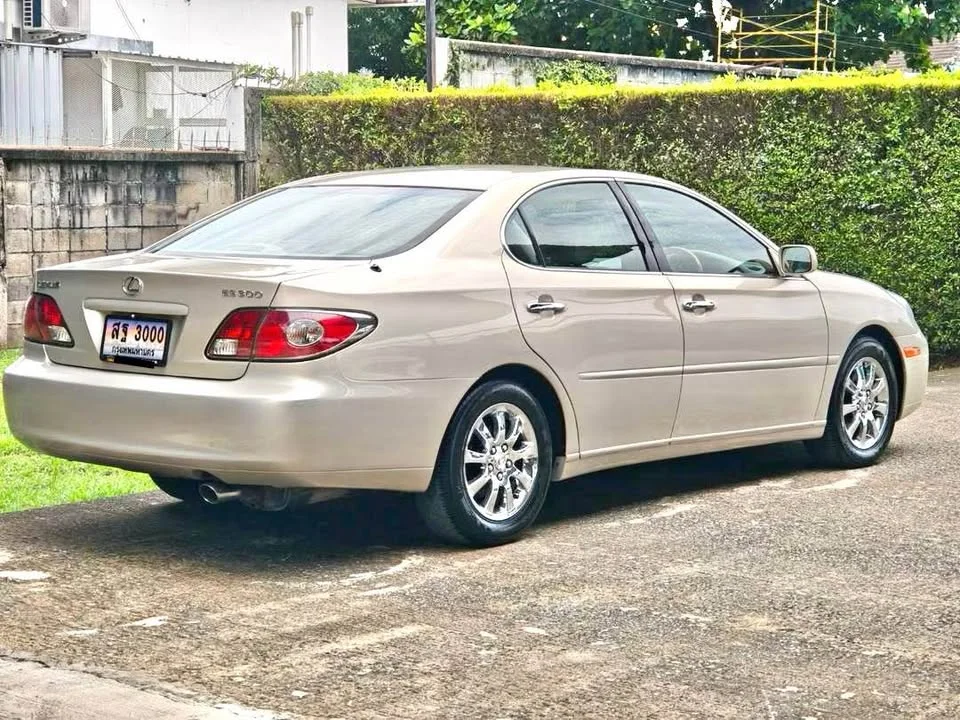 2002 Lexus ES IV 2