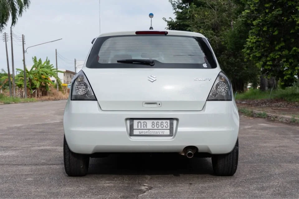 2010 Suzuki Swift I 2