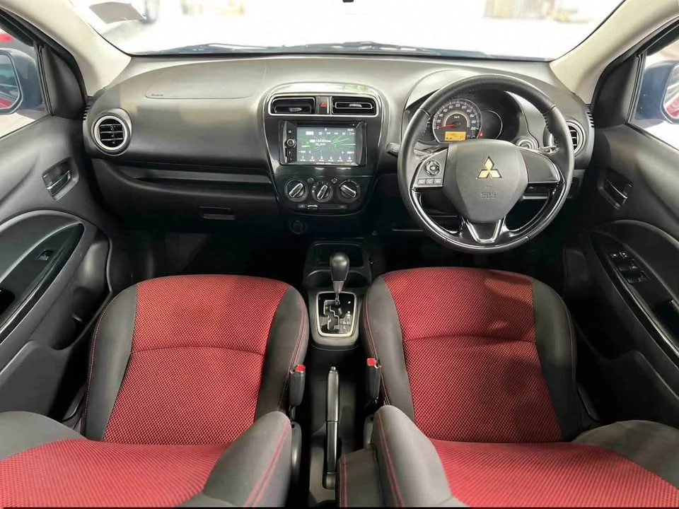2018 Mitsubishi Mirage VI 3