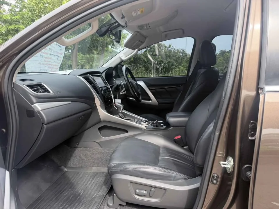 2015 Mitsubishi Pajero Sport III 3