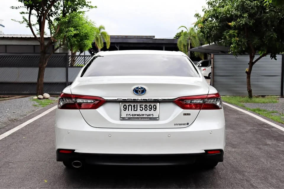 2023 Toyota Camry VIII (XV70) 3