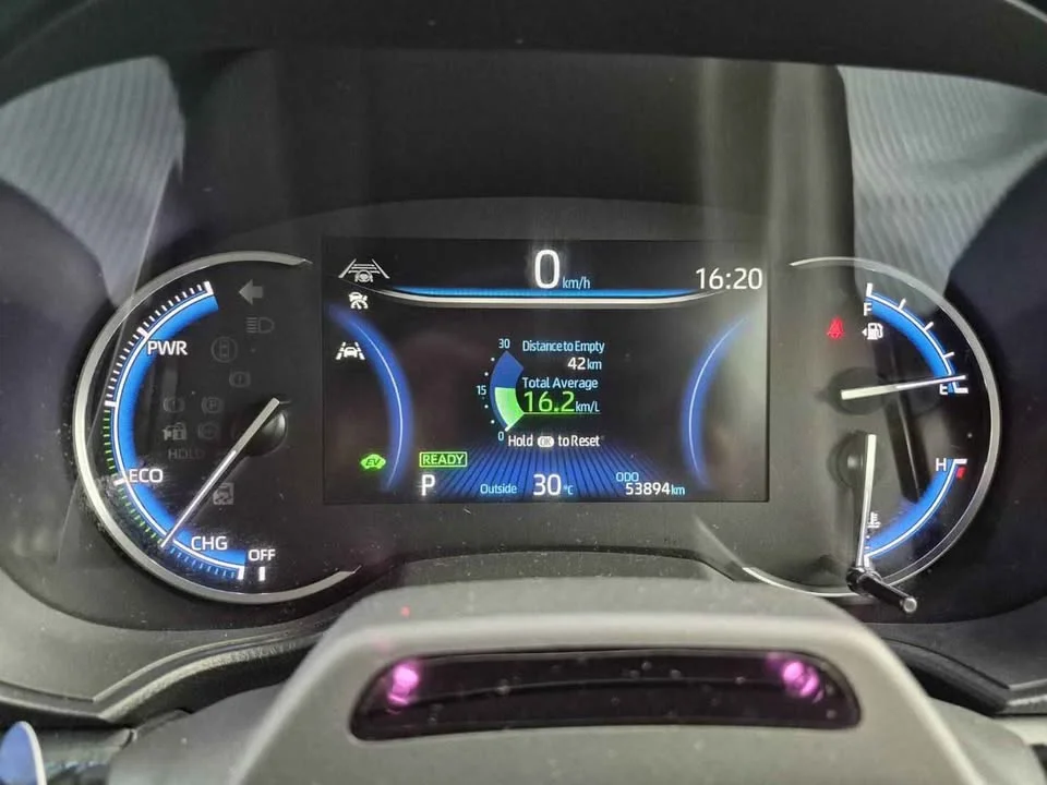 2024 Toyota Voxy IV 2
