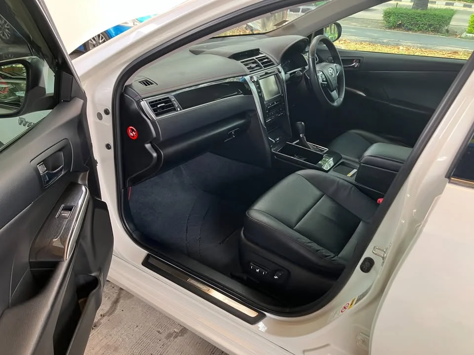 2017 Toyota Camry VII (XV50) 2