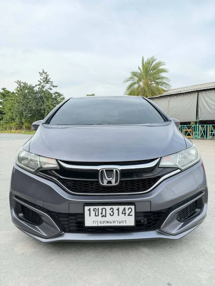 2020 Honda Jazz III 2