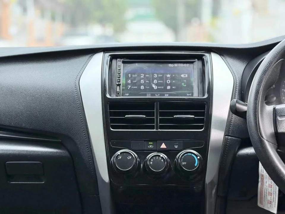 2018 Toyota Yaris ATIV III 3
