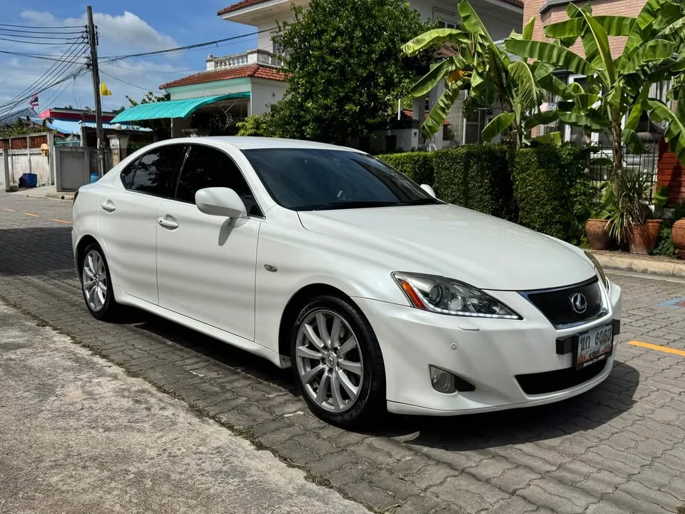 2008 Lexus IS II 2