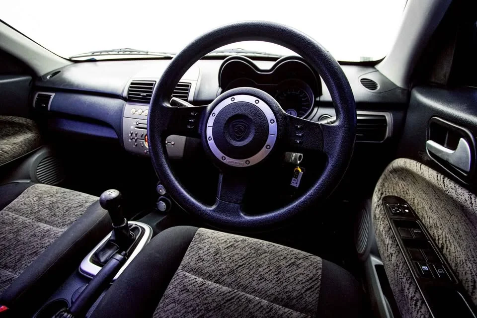 2010 Proton GEN-2 Persona CM 2