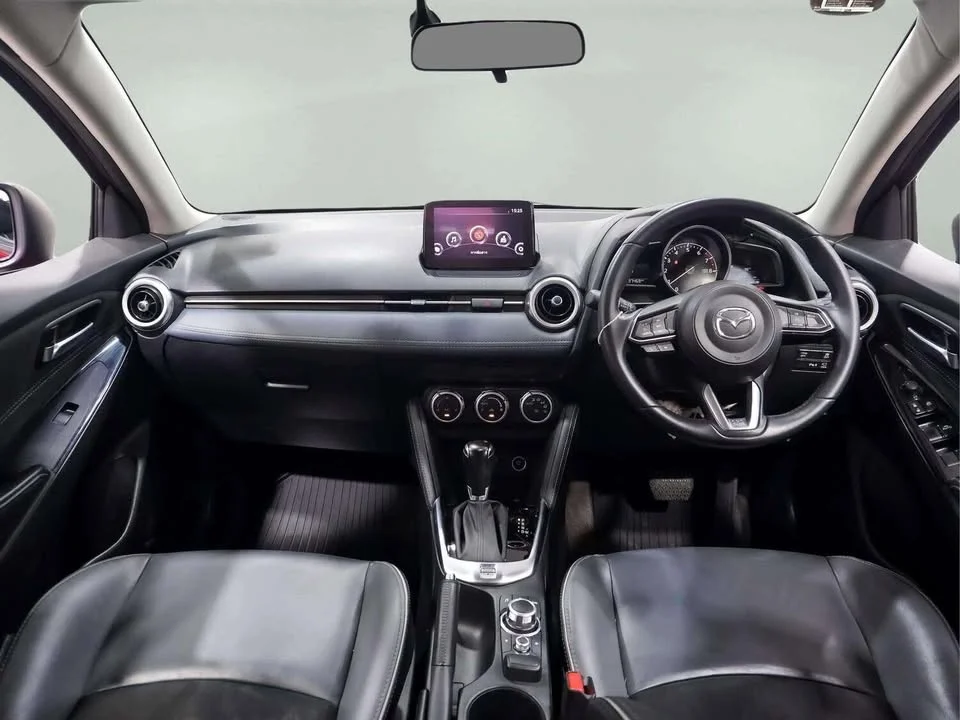 2024 Mazda 2 III 3
