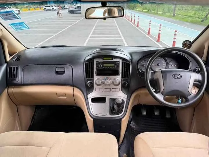 2010 Hyundai H-1 II 3