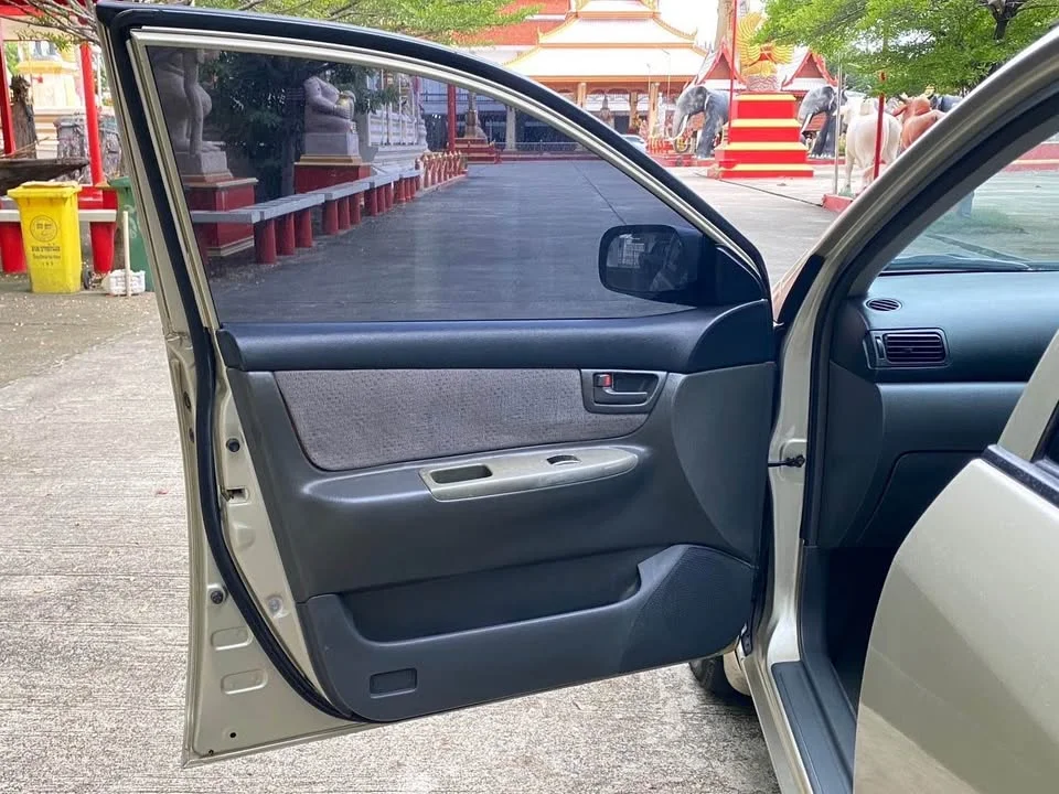 2005 Toyota Corolla Altis IX (E120) 3