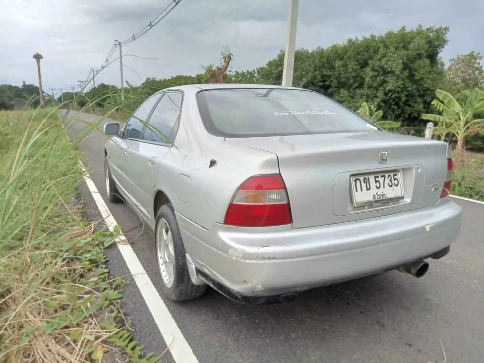 1994 Honda Accord V 2