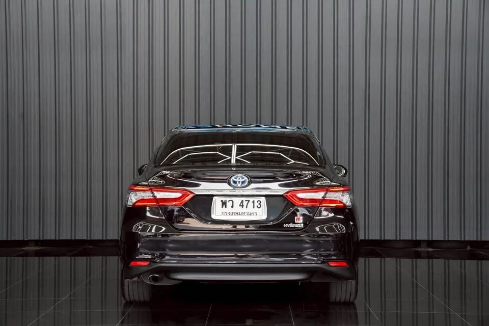2021 Toyota Camry VIII (XV70) 3