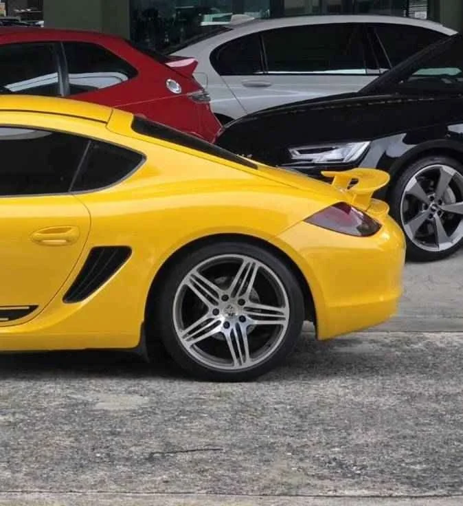 2010 Porsche Boxster and Cayman II 3