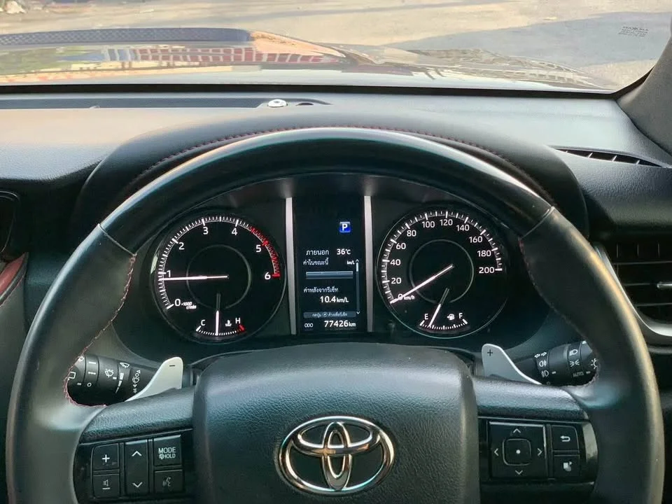 2022 Toyota Fortuner II 3