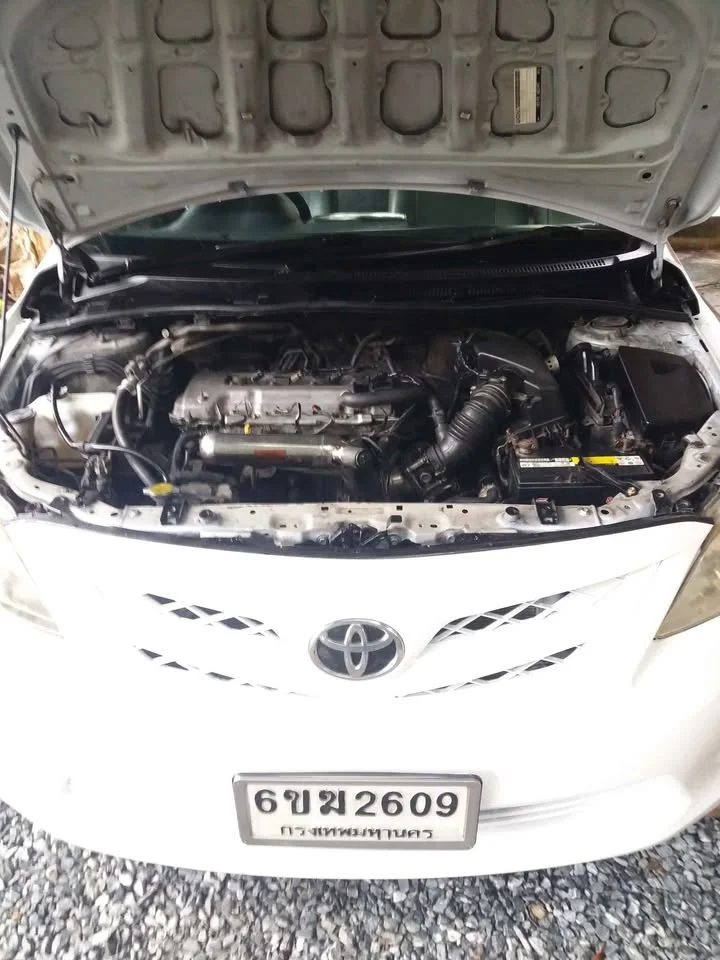 2012 Toyota Corolla Altis X (E140) 3