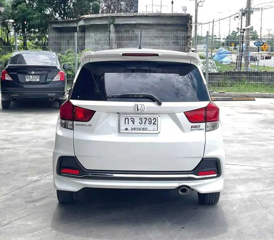 2018 Honda Mobilio II 2