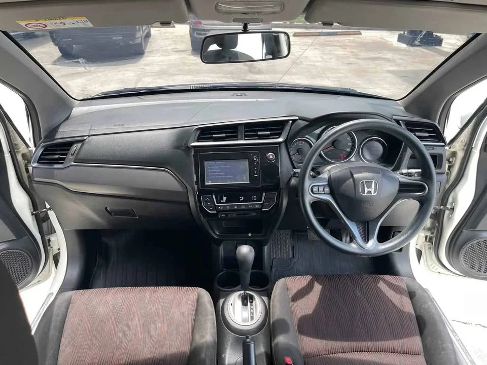 2018 Honda Mobilio II 3