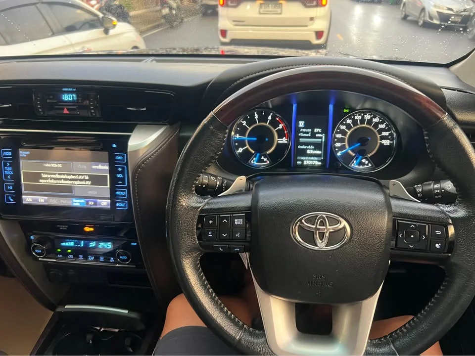2019 Toyota Fortuner II 2