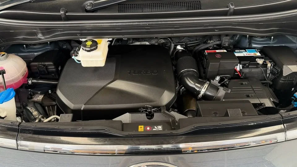 2023 Hyundai Staria US4 2