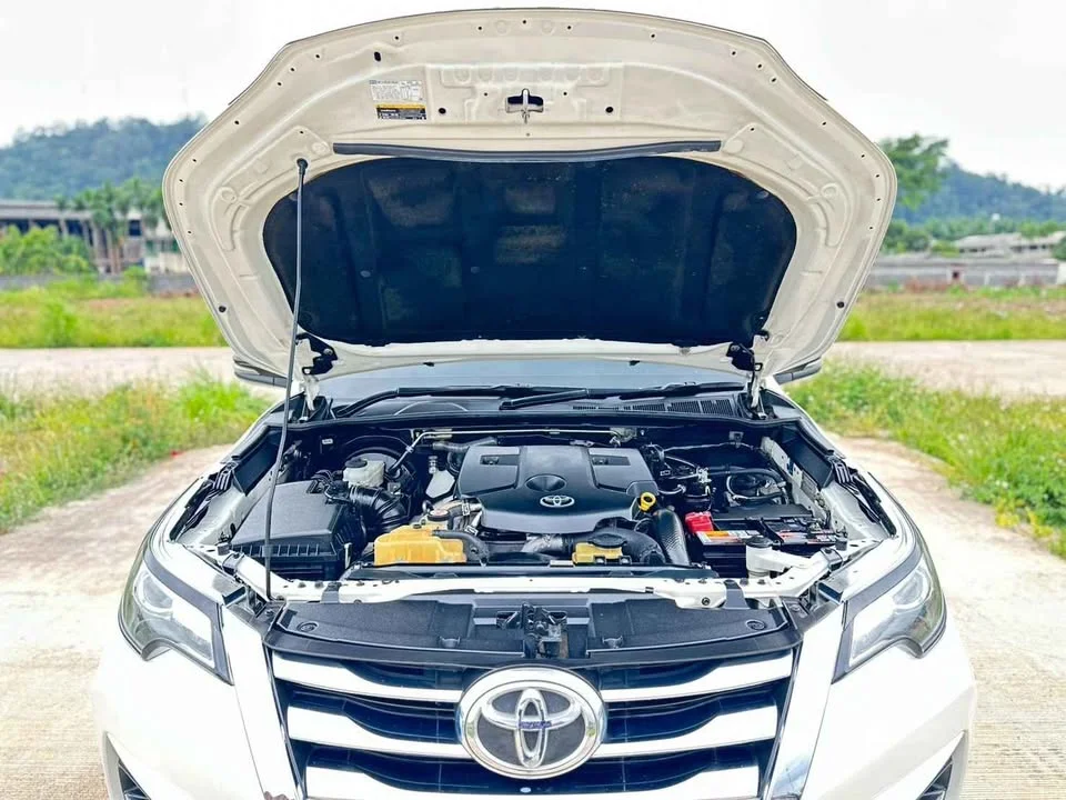 2017 Toyota Fortuner II 2