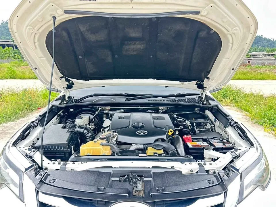 2017 Toyota Fortuner II 3