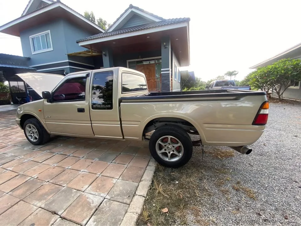 1997 Isuzu Faster Dragon Eyes III 2