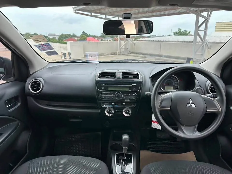 2015 Mitsubishi Attrage VI 2
