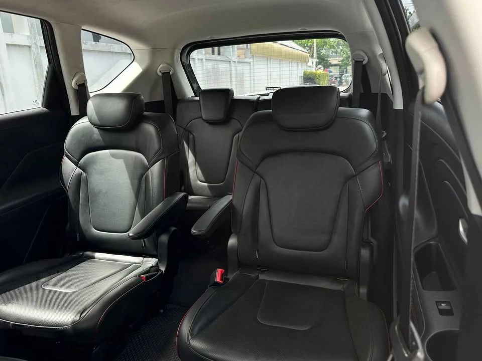2023 Hyundai Stargazer KS 2