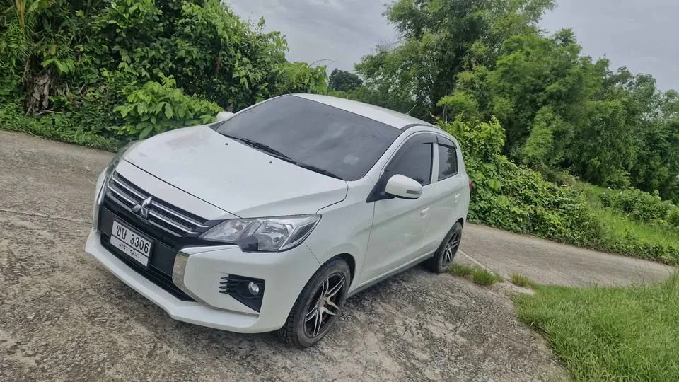 2018 Mitsubishi Mirage VI 3