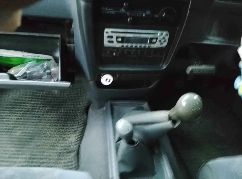 2002 Toyota Hilux Tiger VI 3