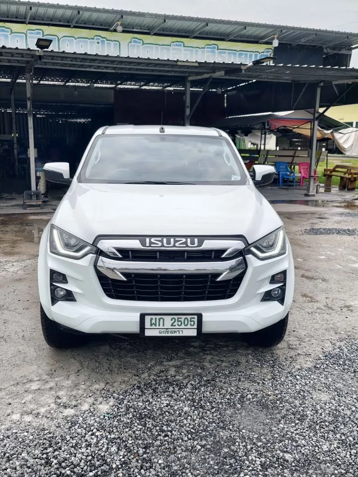 2021 Isuzu D-Max III (RG) 3