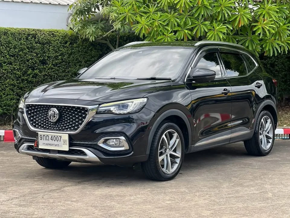 2019 MG HS 3