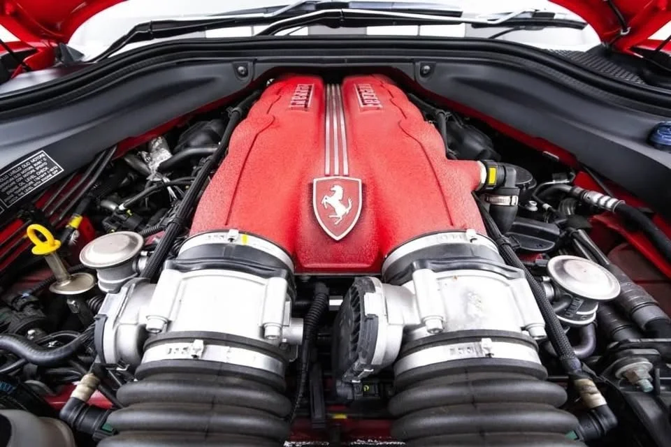 2010 Ferrari California 2