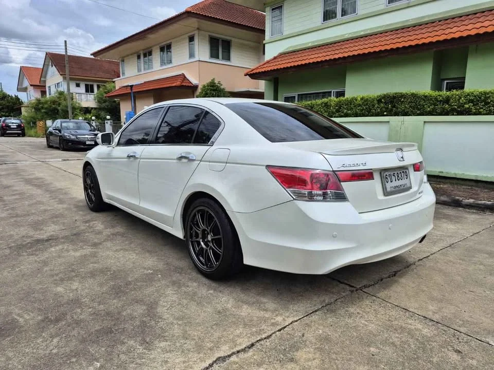 2010 Honda Accord VIII 2