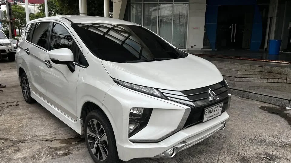 2019 Mitsubishi Xpander I 3