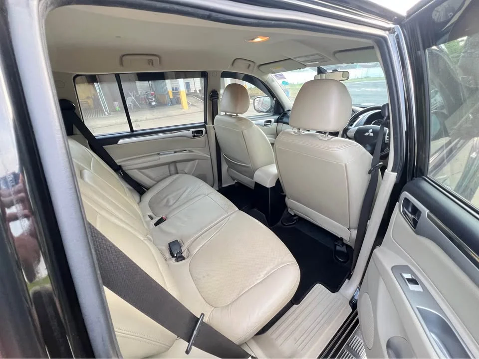 2011 Mitsubishi Pajero Sport II 2