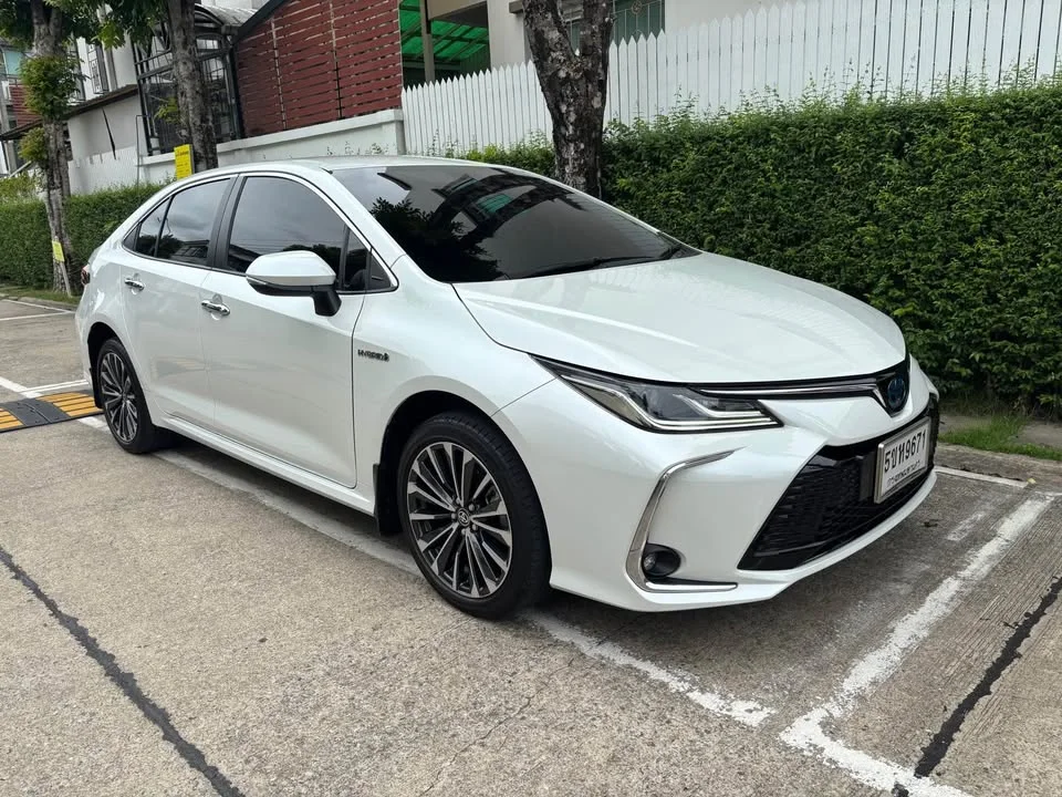 2024 Toyota Corolla Altis XII (E210) 3